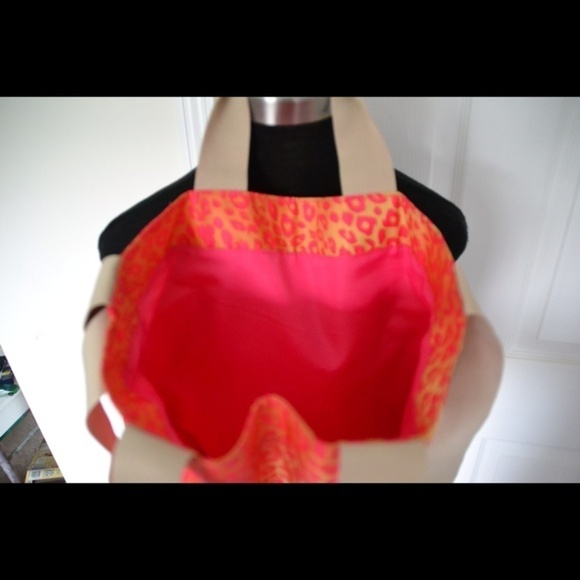 Bath and body works tote - Picture 3 of 4